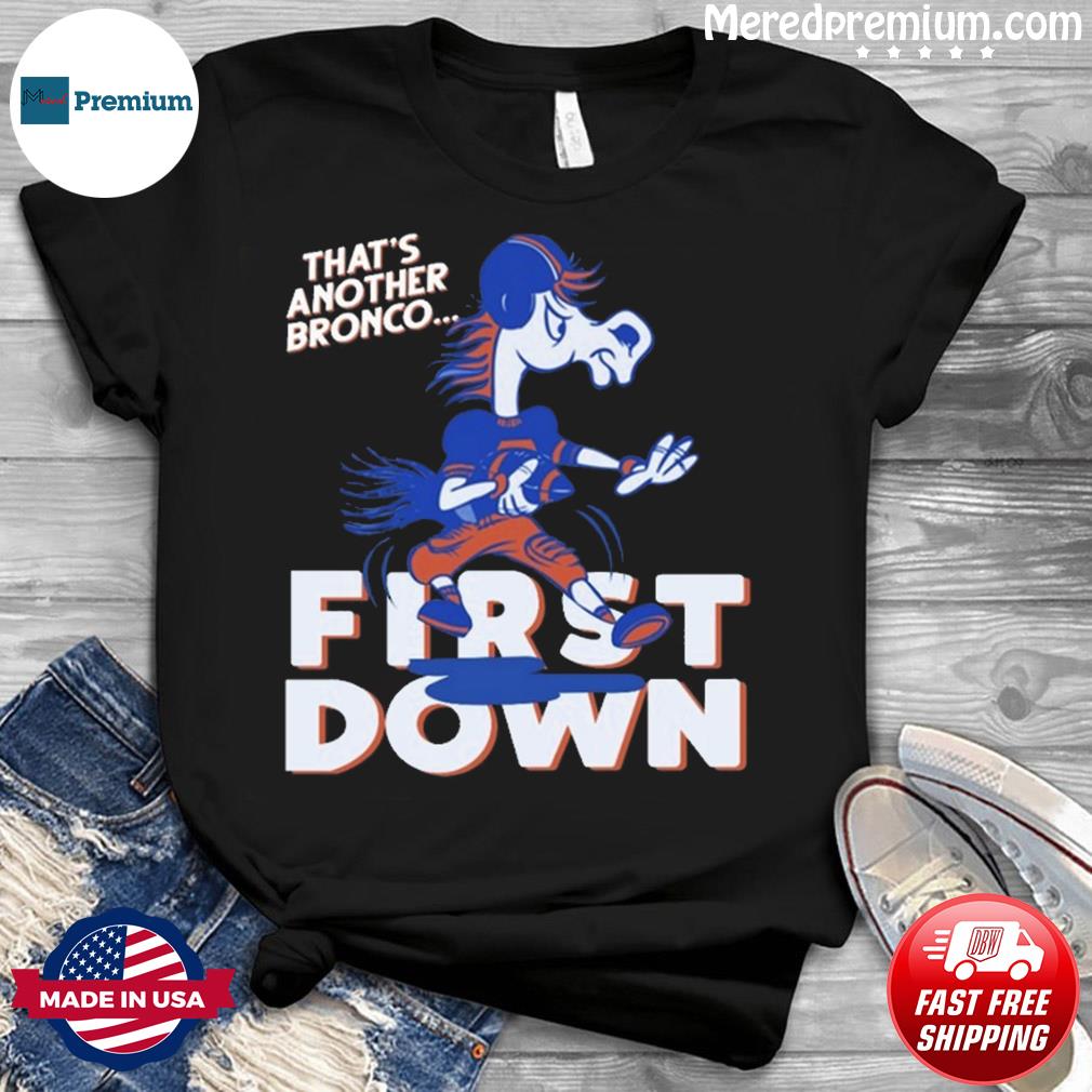 4th of July Bronco Girl Vintage Inspired T-shirt Unisex 