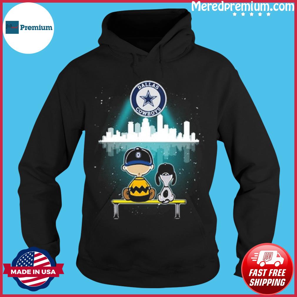 Charlie Brown and Snoopy watching city Chicago Cubs shirt