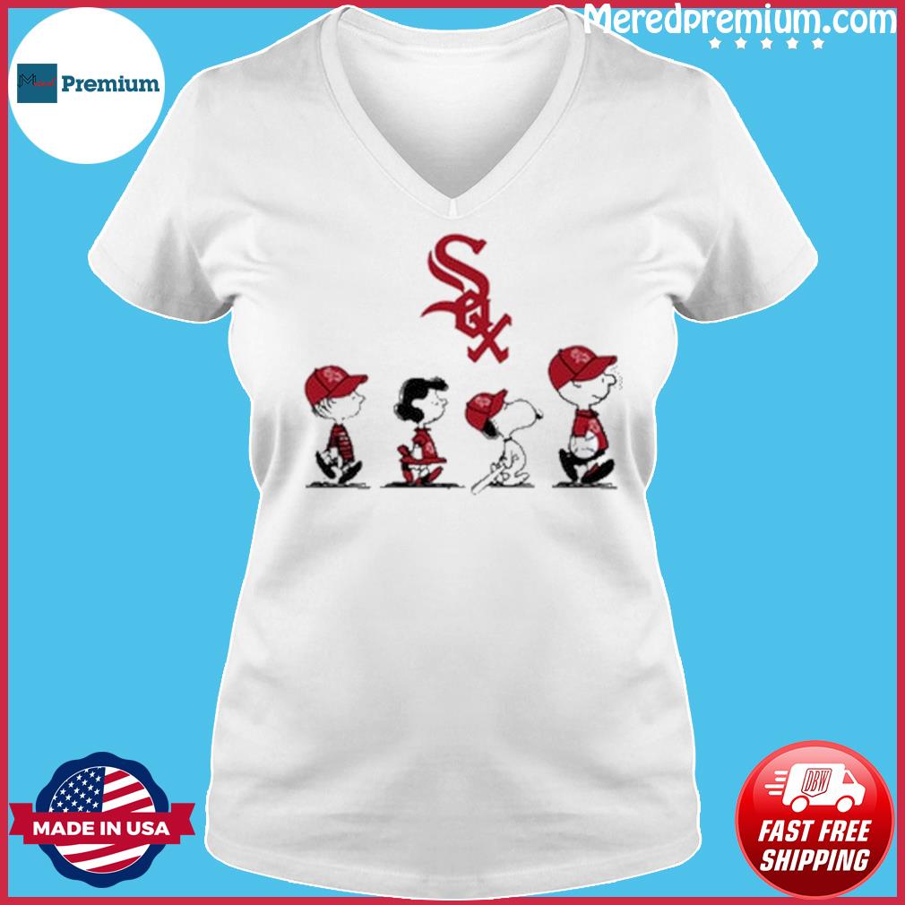 Peanuts Charlie Brown And Snoopy Playing Baseball Chicago White Sox T-shirt,  hoodie, sweater, long sleeve and tank top