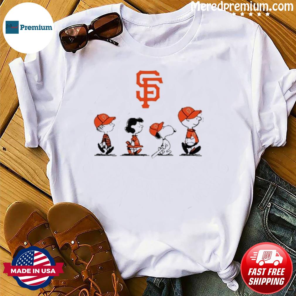 Charlie Brown And Snoopy Watching City San Francisco Giants T-shirt