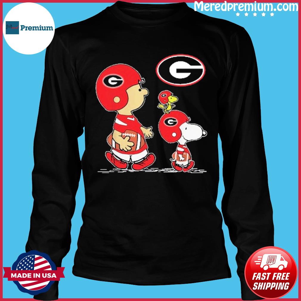 Charlie Brown And Snoopy Georgia Bulldogs Football t-shirt by To