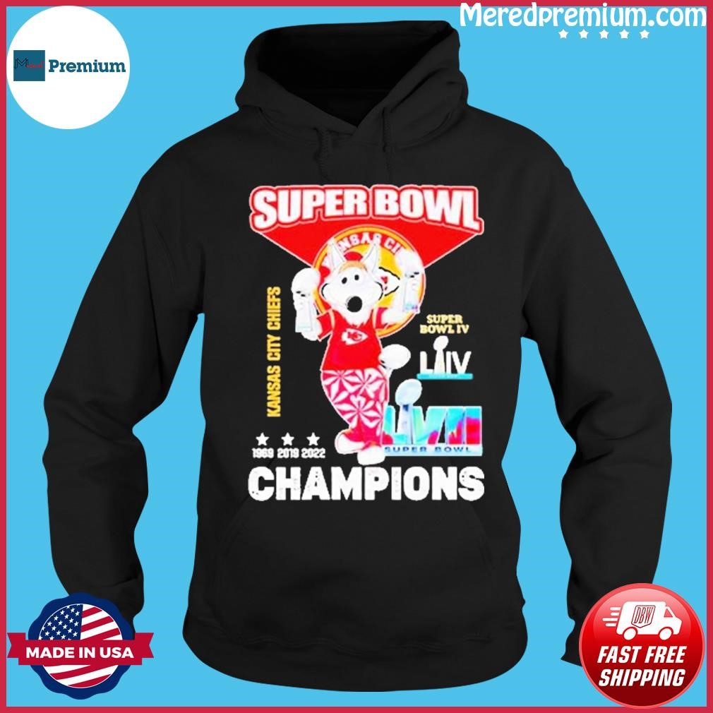 KC Wolf Kansas City Chiefs 3X Super Bowl LVII Champions shirt Hoodie.jpg