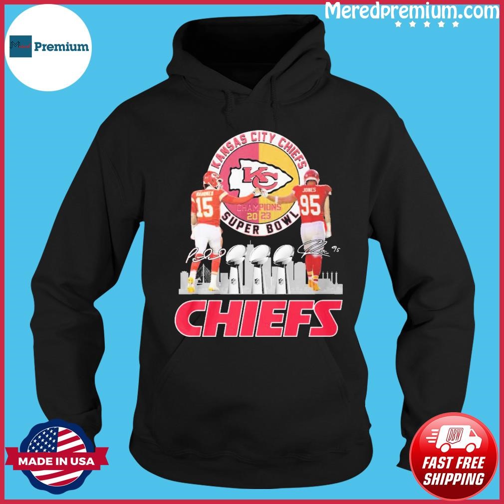 Kansas City Chiefs Chris Jones And Patrick Mahomes Super Bowl LVII Champions Signatures Shirt Hoodie.jpg