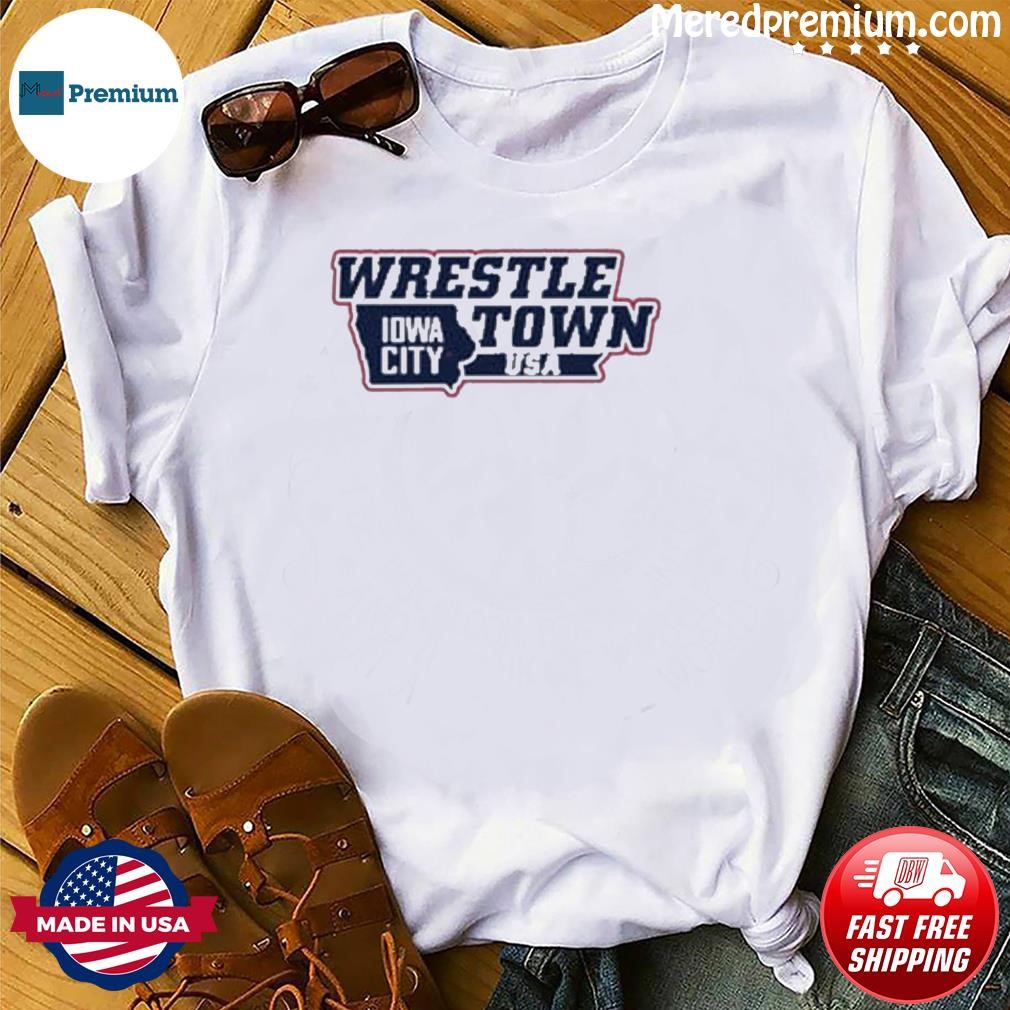 Men's Iowa City Wrestle Town Usa Shirt