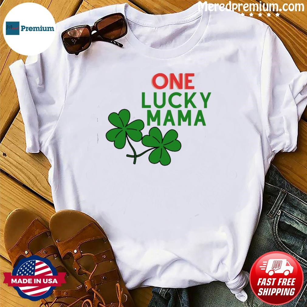 One Lucky Mama St Patricks Day Shirt Women Funny Shamrock Clover Graphic Short Sleeve Mama Shirt