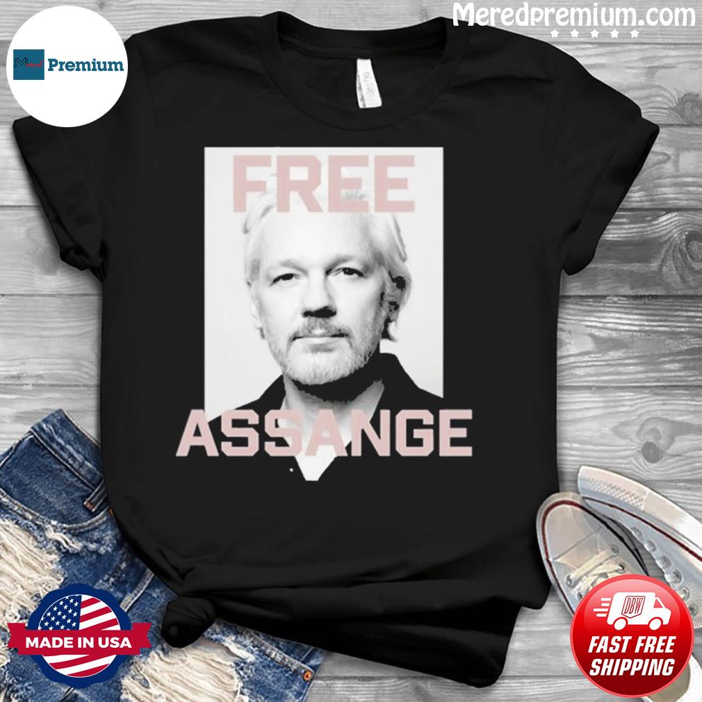 Kari Lake Wearing Free Assange shirt