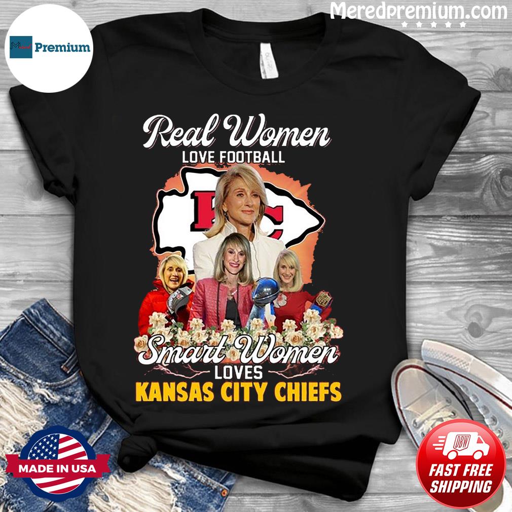 FREE shipping Real Women Smart Women Love the Kansas City Chiefs