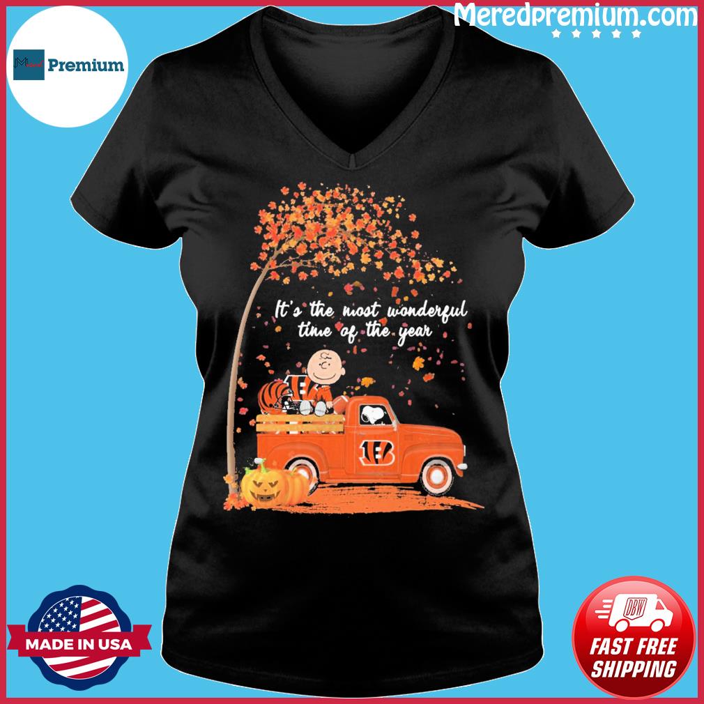 Cincinnati Bengals Snoopy and Charlie Brown Peanuts shirt, hoodie, sweater,  long sleeve and tank top