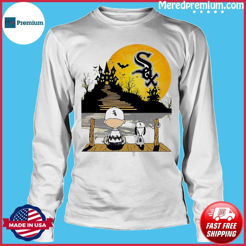 Peanuts Charlie Brown And Snoopy Playing Baseball Chicago White Sox shirt,sweater,  hoodie, sweater, long sleeve and tank top