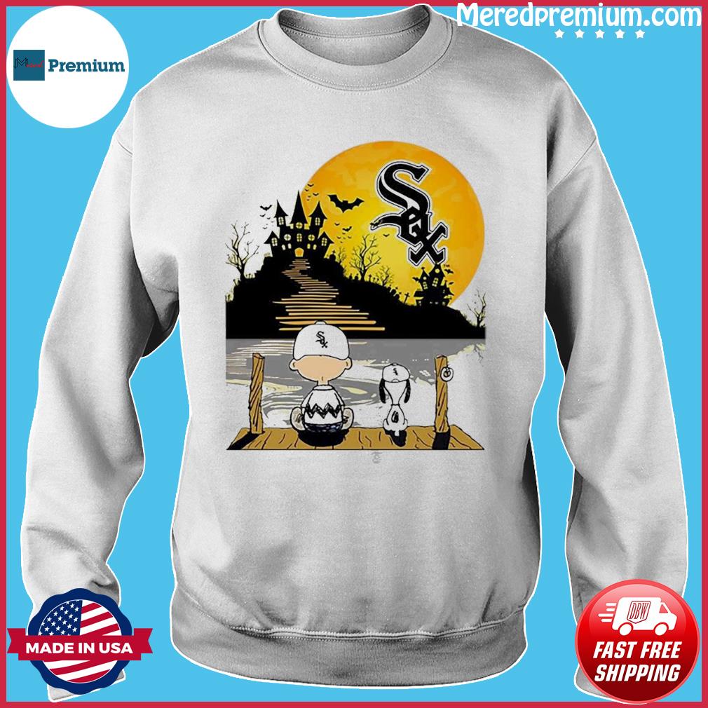 Chicago White Sox Snoopy and Charlie Brown Sit Under Moon Peanuts