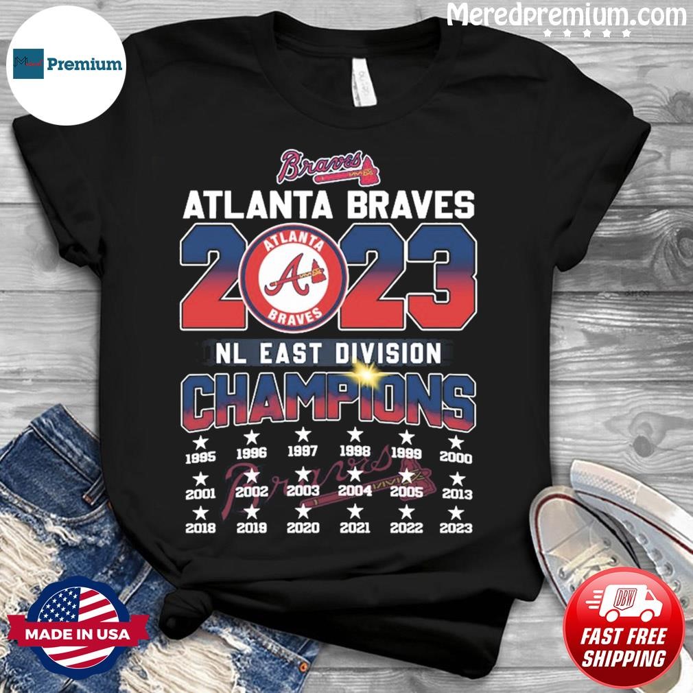 Atlanta Braves baseball 2022 Nl East Division Champions signatures back 2 T- shirt, hoodie, sweater, long sleeve and tank top