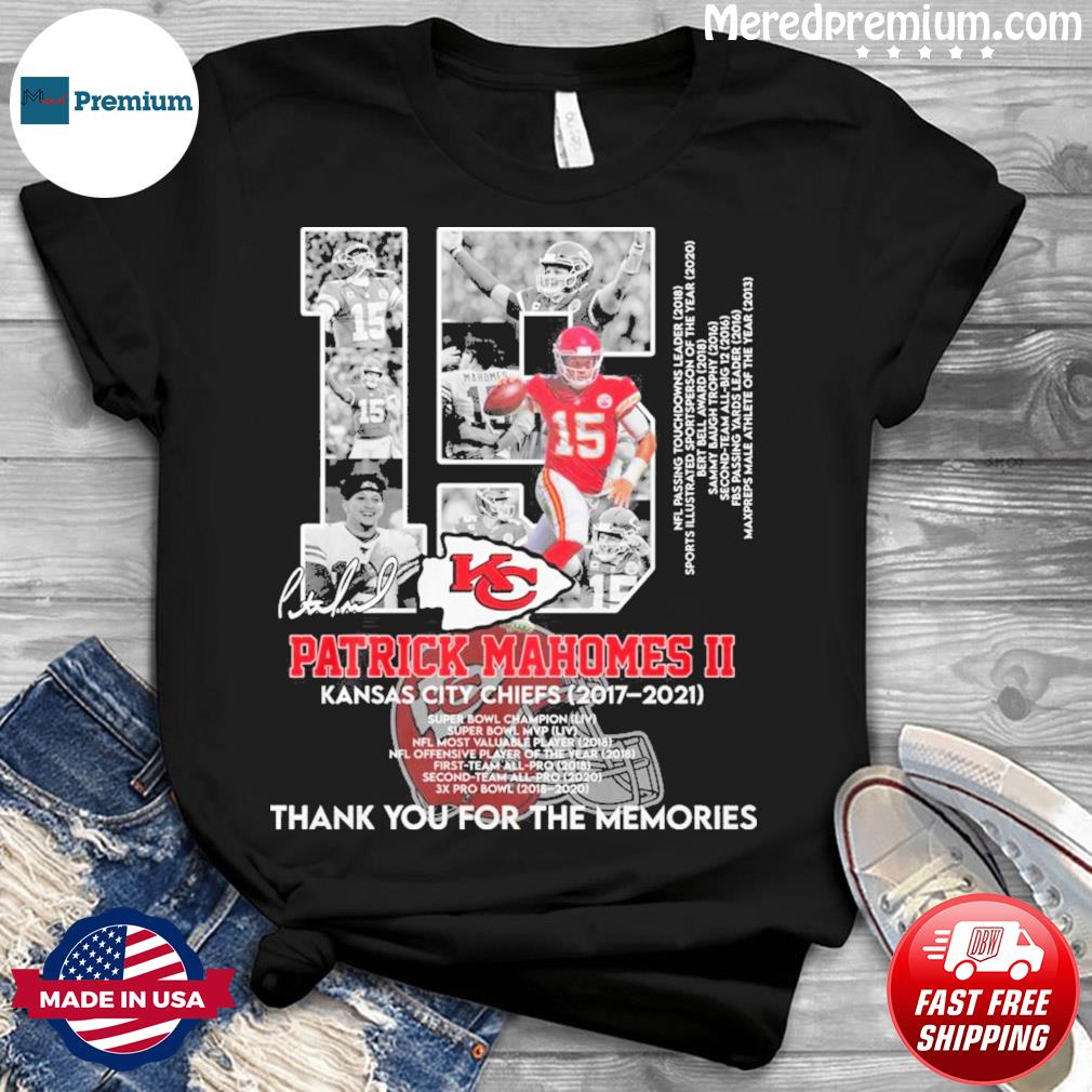 Official Patrick mahomes Kansas city Chiefs city map signature T-shirt,  hoodie, sweater, long sleeve and tank top